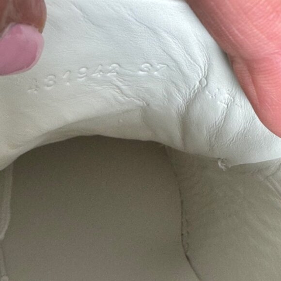 NWT Gucci Ace Sneaker with Bee-Authentic!!! - Picture 10 of 11